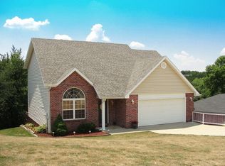 2313 Colonial Hills Rd, Jefferson City, MO 65109