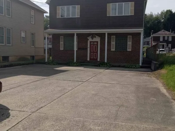 227-229 Fairfield Ave #3, Johnstown, PA 15906