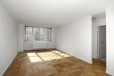 Rented by Manhattan Skyline
