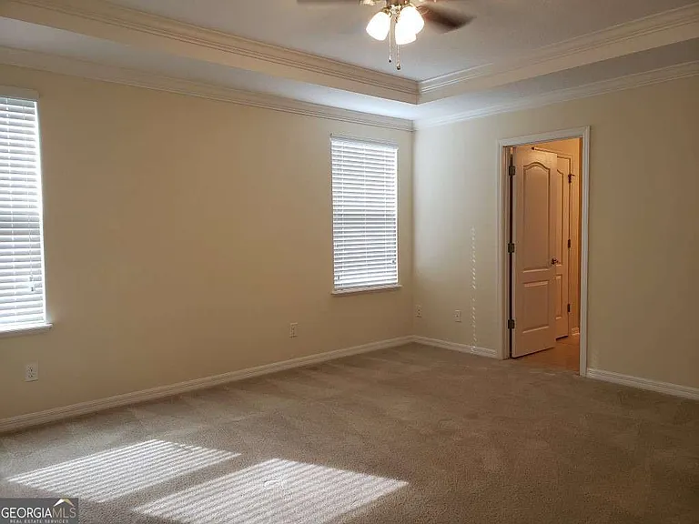 110 Cedar Circle Dr — Photo 9