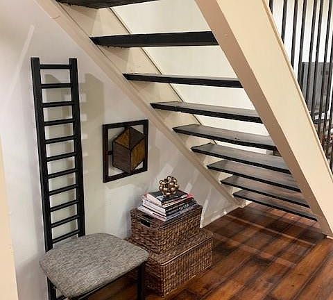4th image of 871 Regal Path Ln