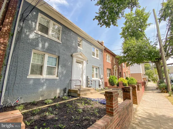 2214 Nicholson St SE, Washington, DC 20020