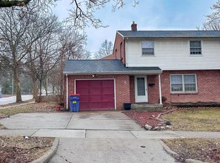 960 Kentwood St NE #964, Grand Rapids, MI