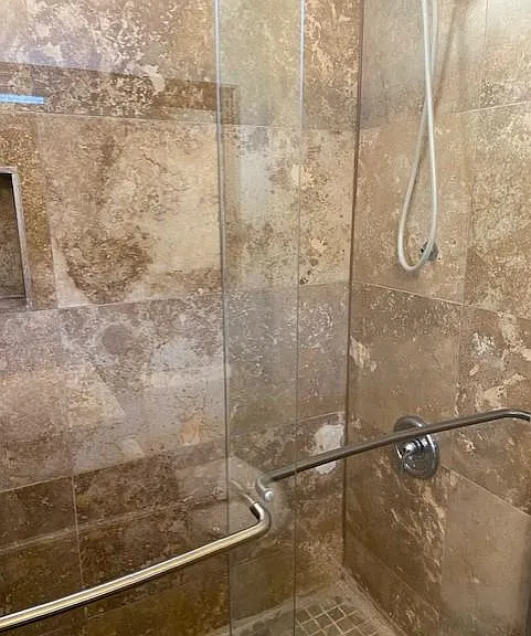 guest bath shower