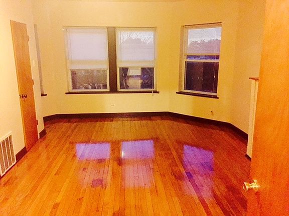 2nd image of 7653 S Hermitage Ave #3