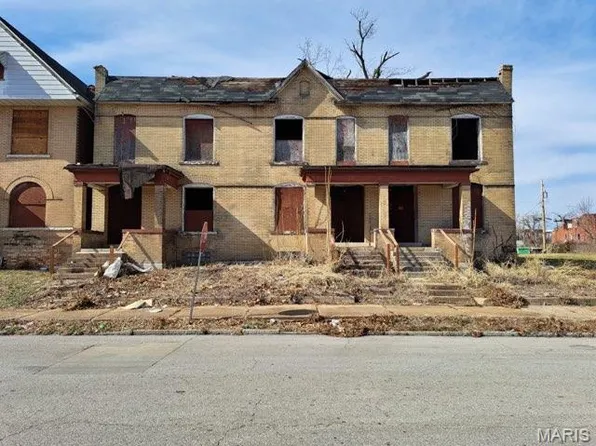 1131 Walton Ave, Saint Louis, MO 63113