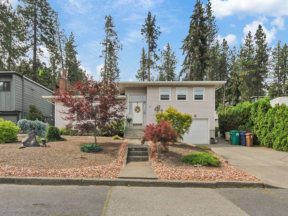 1st image of 3724 E 16th Ave