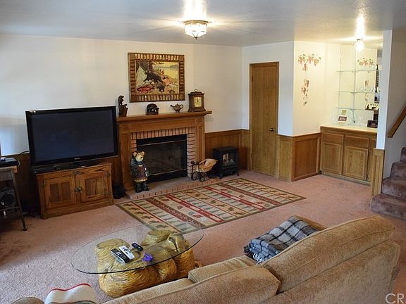 3rd image of 27548 Ashwood Ln