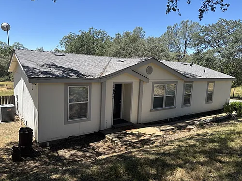 1782 Lotus Rd Photo 1