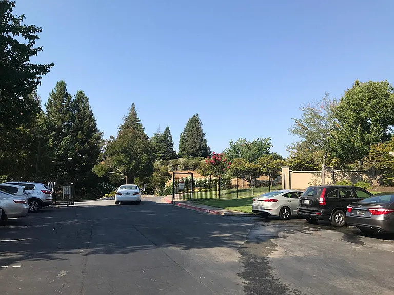 3939 Crow Canyon Rd — Photo 17