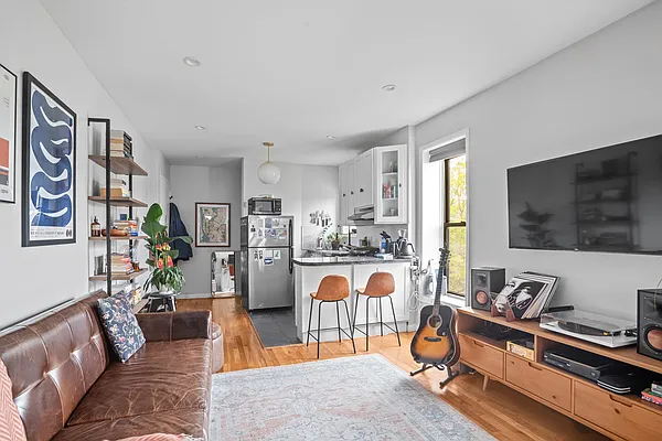 Rented by Compass | media 2