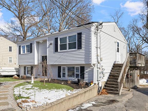 5th image of 110-112 Tiernan Ave