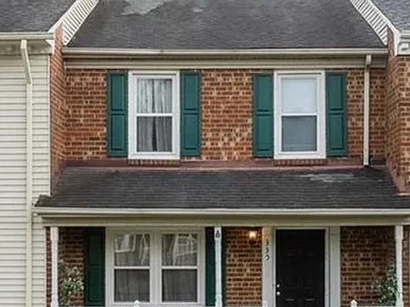 335 San Roman Dr, Chesapeake, VA 23322