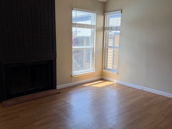 5th image of 1000 W 26th St APT 212