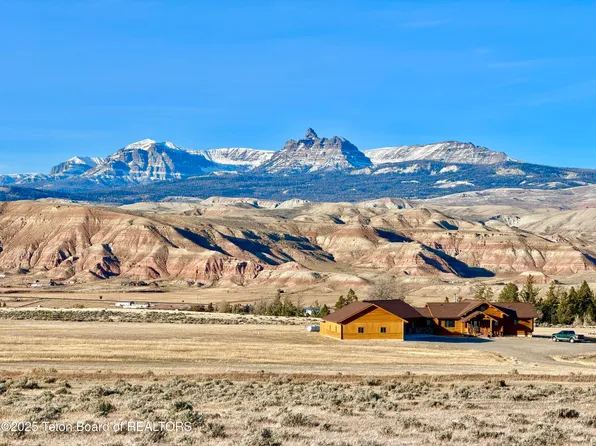 4 Bald Mountain Rd, Dubois, WY 82513