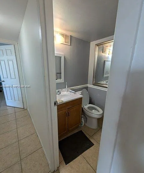 2000 Atlantic Shores Blvd #404 — Photo 2