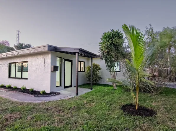 6811 Thomas St, Hollywood, FL 33024
