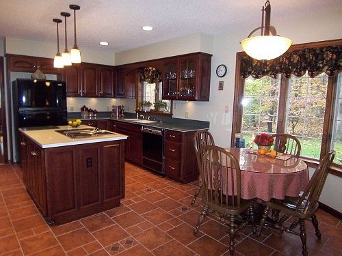 1st image of 1324 Deerfield Dr