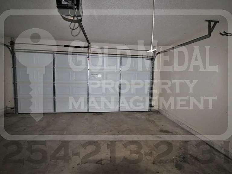 109 Benjamin Cir — Photo 24