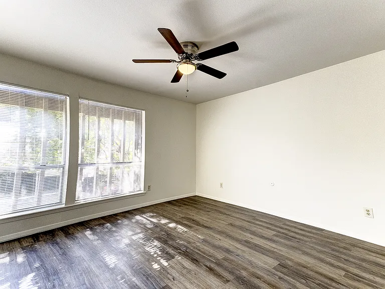 5150 Amesbury Dr #224 — Photo 16