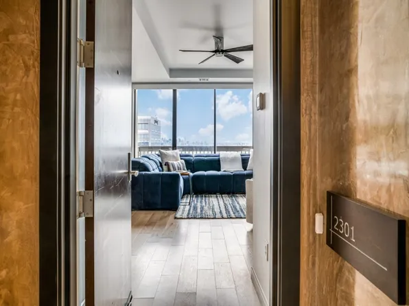 5909 Luther Ln APT 2301, Dallas, TX 75225