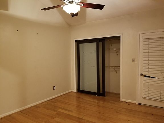 5th image of 3501 Irvington Ct