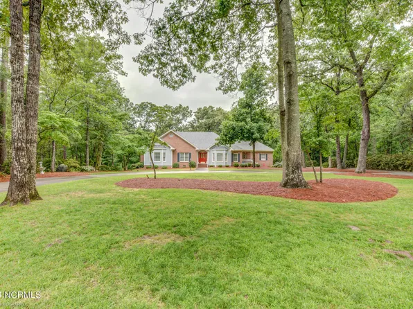 12321 Ingleside Drive, Laurinburg, NC 28352