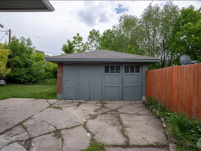 354 N 200 E — Photo 13