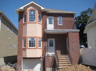 497 Morningstar Rd, Staten Island, NY 10303