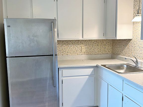 4th image of 36 Marlboro St APT 2H