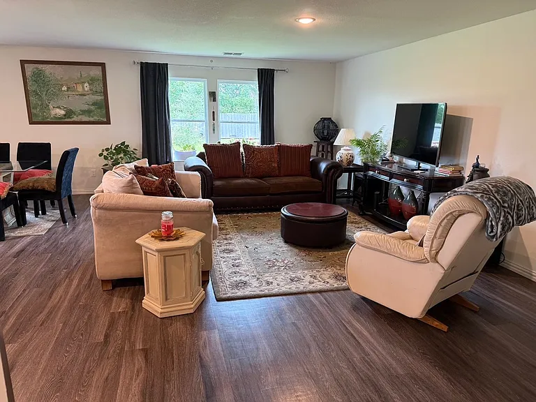 100 N Creek Dr — Photo 14