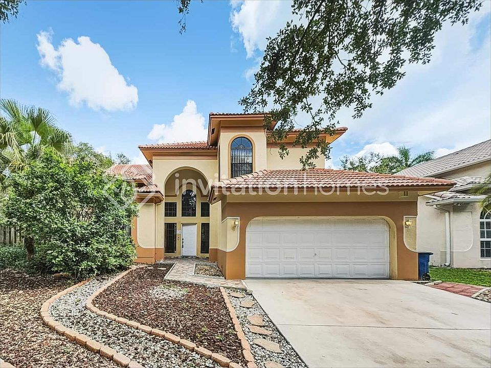 1st image of 11585 Gorham Dr