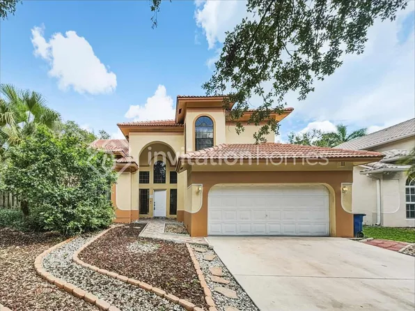 11585 Gorham Dr, Hollywood, FL 33026