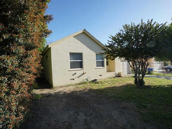 4th image of 52 Holt St