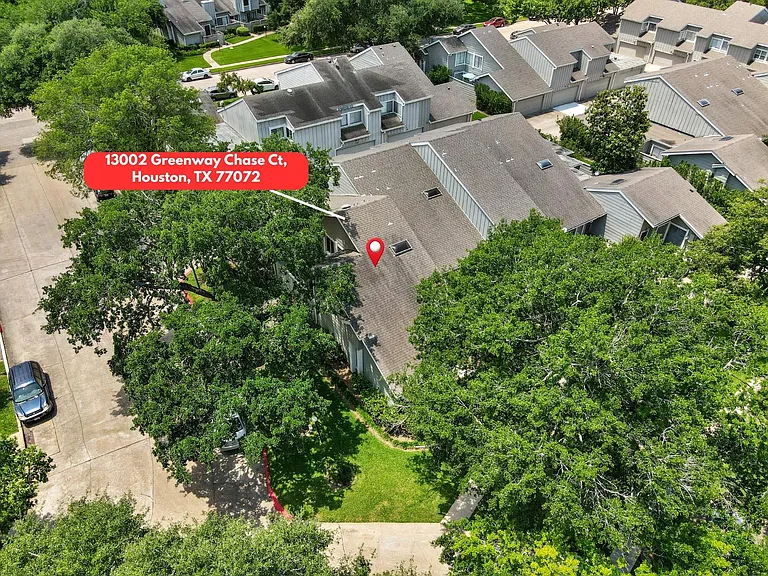 13002 Greenway Chase Ct — Photo 21