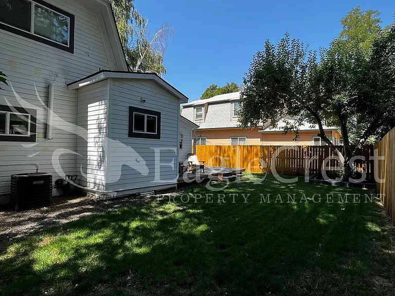 307 S Roosevelt St — Photo 26