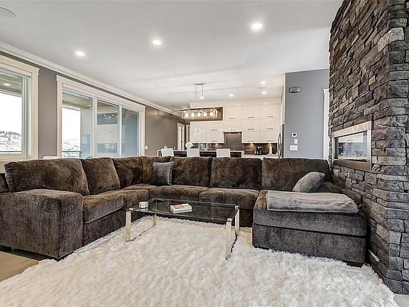 4th image of 2180 Cortina Dr