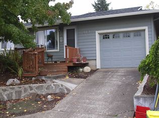 313 Cottonwood St, Gaston, OR 97119