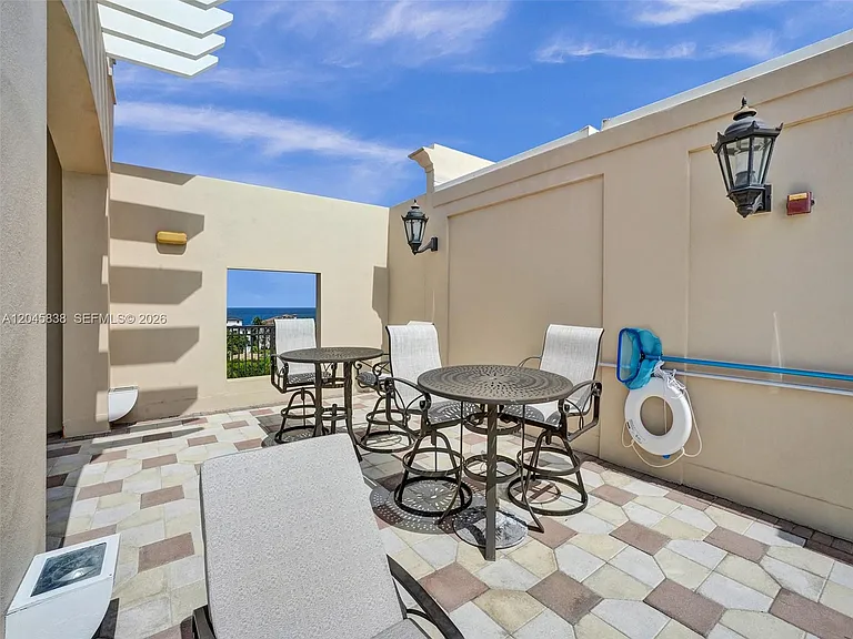 2509 N Ocean Blvd #376 — Photo 40