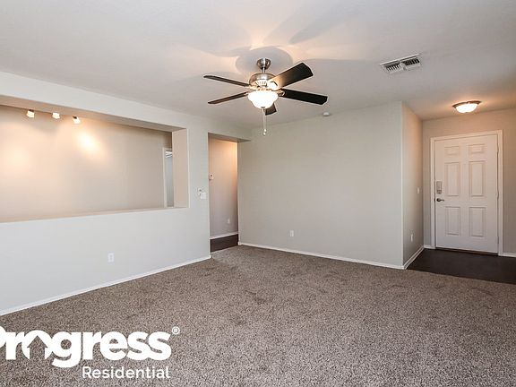 2nd image of 2316 E Peach Tree Dr