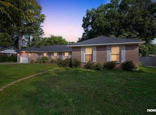 431 Hallmark Rd, Fayetteville, NC 28303