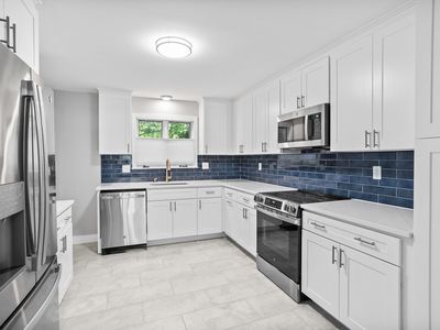 26 Manning Rd, Chelmsford, MA, 01824
