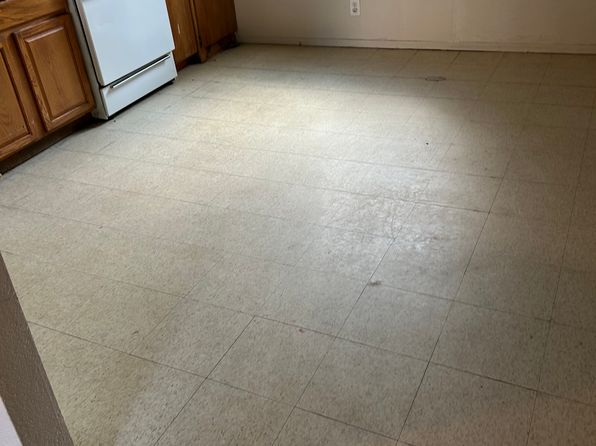 465 Brooks Dr APT B