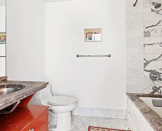 3rd image of 440 Kent Ave APT 16F