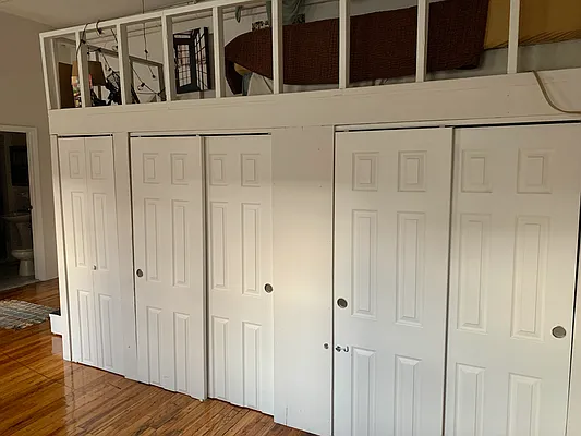 Rented by Carnegie Management Inc | media 7