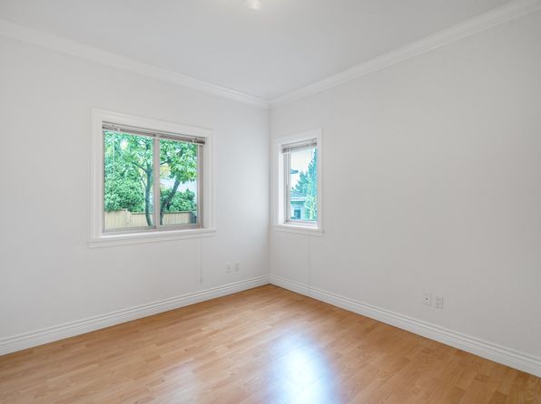 4 bedroom rental in Coquitlam — photo 3
