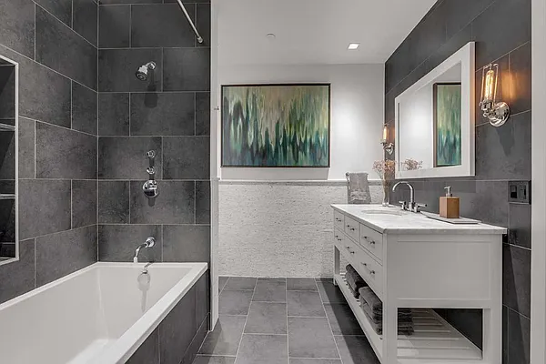 Sold by Cooper & Cooper Real Estate | media 15