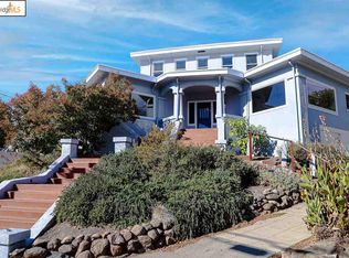 882 Prospect Ave, Oakland, CA 94610