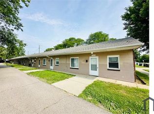 5262 S Wayne Rd, Wayne, MI 48184