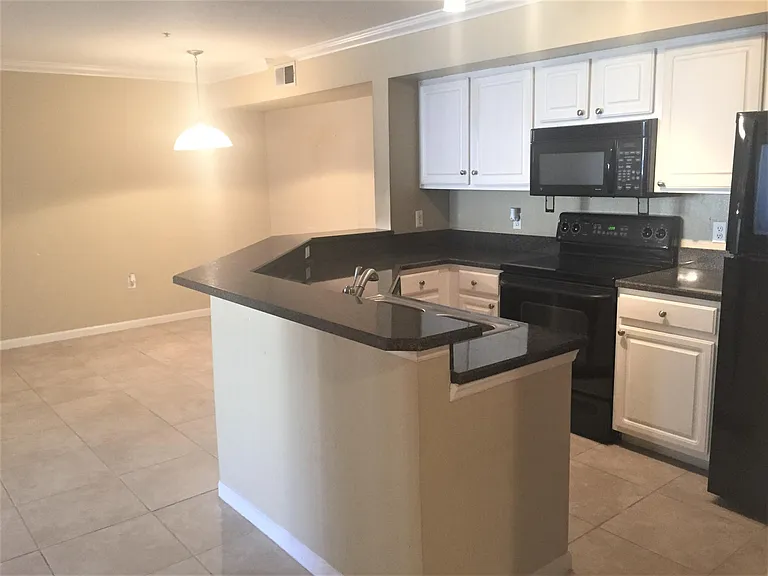 705 Boardwalk Dr #413 — Photo 6